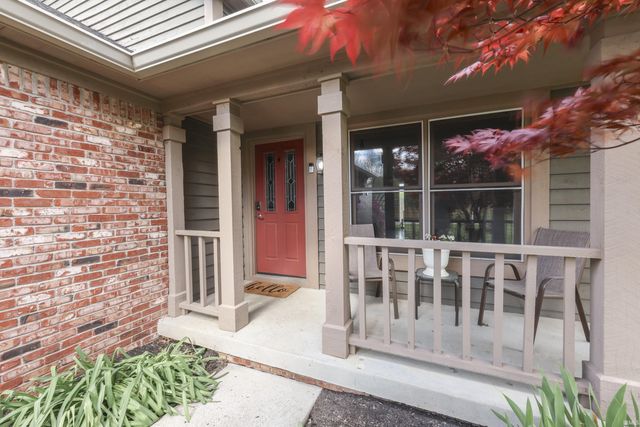 814 Morphis Lane, Greenwood, IN 46142