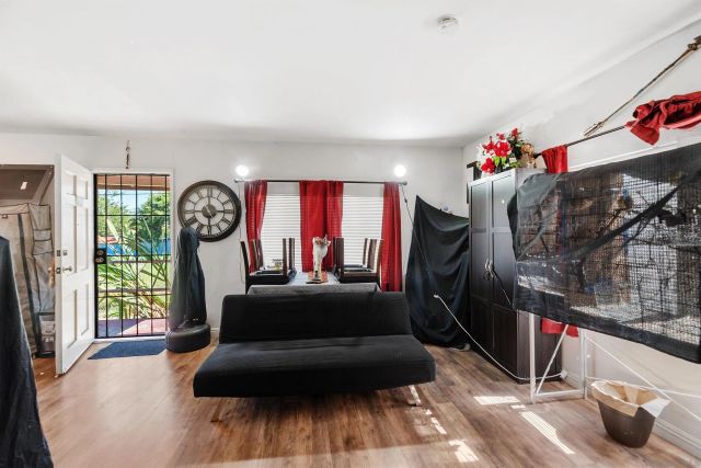 5242-48 Imperial Ave, Sd, CA 92114