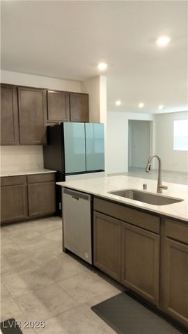 7513 Lush Oasis Avenue, Las Vegas, NV 89113