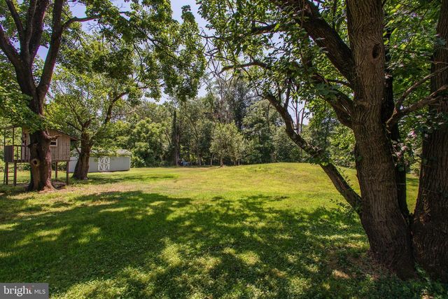 5785 S BROAD ST, Hamilton, NJ 08620