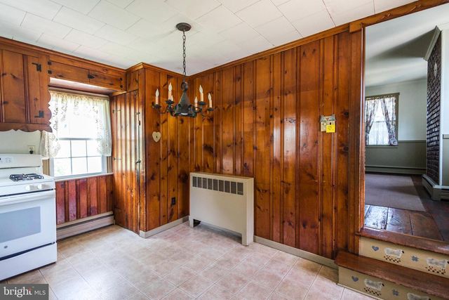 5785 S BROAD ST, Hamilton, NJ 08620