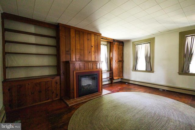5785 S BROAD ST, Hamilton, NJ 08620
