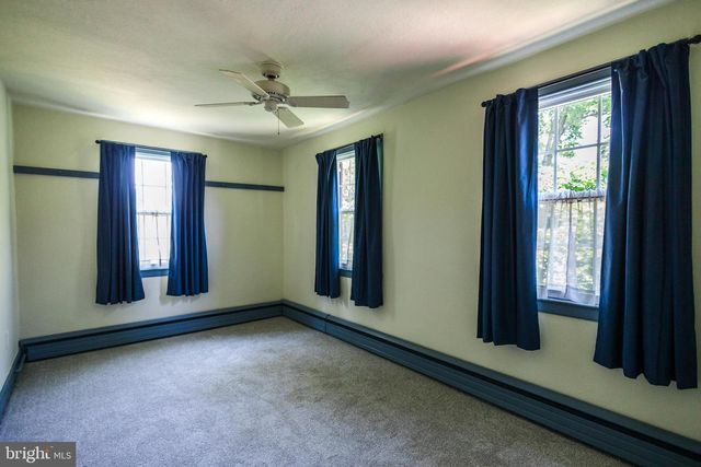 5785 S BROAD ST, Hamilton, NJ 08620