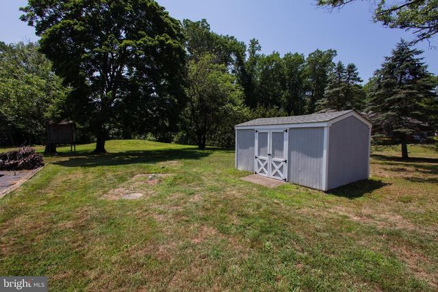 5785 S BROAD ST, Hamilton, NJ 08620