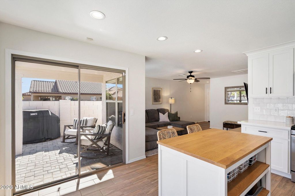 716 E ROSE MARIE Lane, Phoenix, AZ 85022 — photo 4