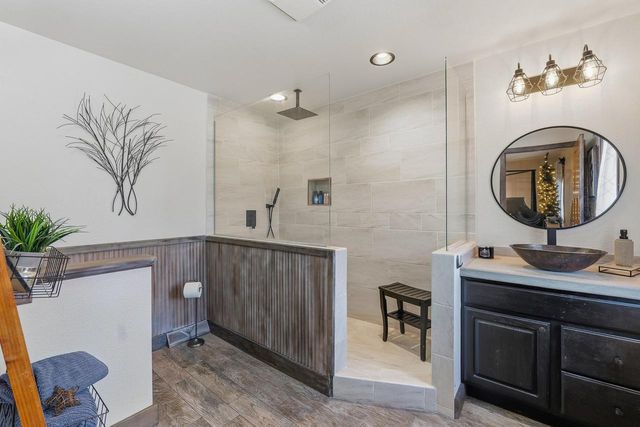 W1708 Iowa ROAD, Iron Ridge, WI 53035
