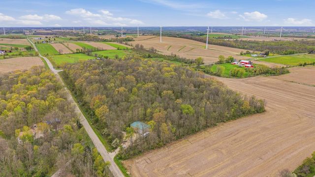W1708 Iowa ROAD, Iron Ridge, WI 53035