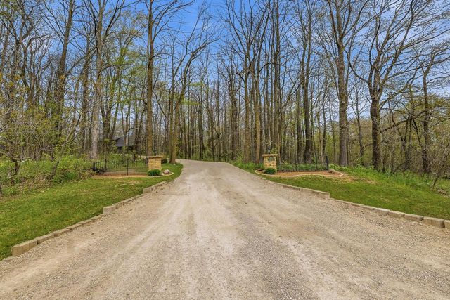 W1708 Iowa ROAD, Iron Ridge, WI 53035