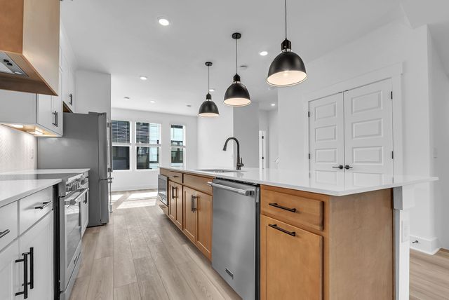 205 Harmony Aly, Nashville, TN 37207