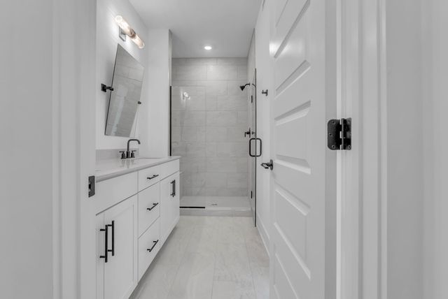 205 Harmony Aly, Nashville, TN 37207