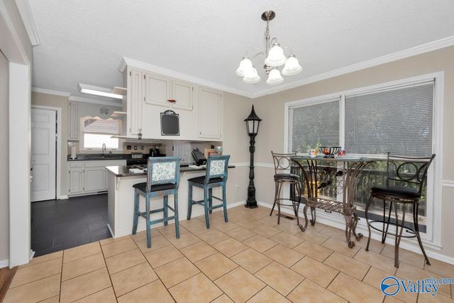 10115 Skylark Drive SE, Huntsville, AL 35803