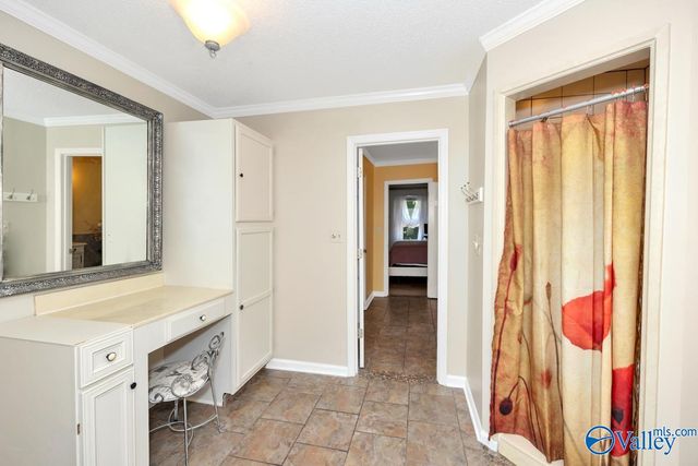 10115 Skylark Drive SE, Huntsville, AL 35803