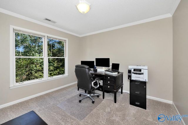 10115 Skylark Drive SE, Huntsville, AL 35803