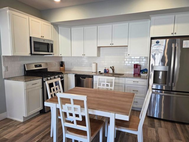 914 E Front Street, Traverse City, MI 49686