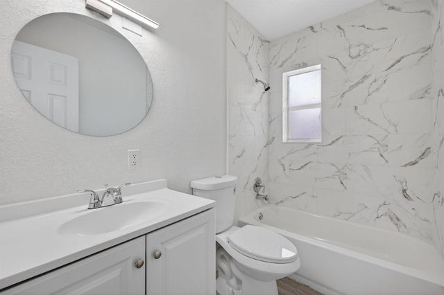 4807 NE 18th Avenue, Oakland Park, FL 33334