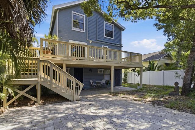 304 16TH AVENUE N, St Petersburg, FL 33704