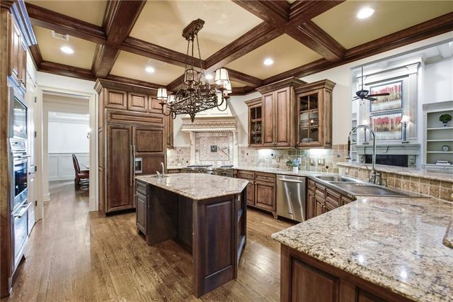 6945 Wakehurst Place, Cumming, GA 30040