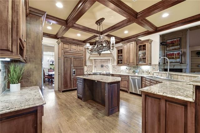 6945 Wakehurst Place, Cumming, GA 30040
