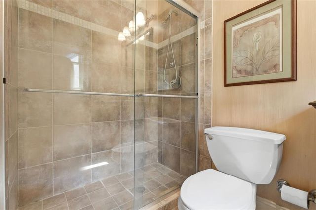 6945 Wakehurst Place, Cumming, GA 30040