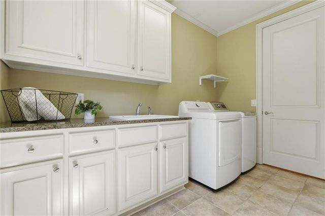 6945 Wakehurst Place, Cumming, GA 30040