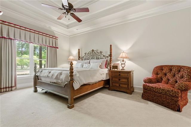 6945 Wakehurst Place, Cumming, GA 30040