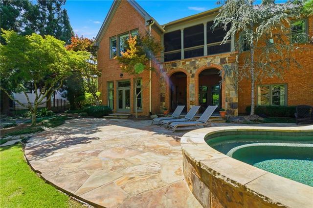 6945 Wakehurst Place, Cumming, GA 30040