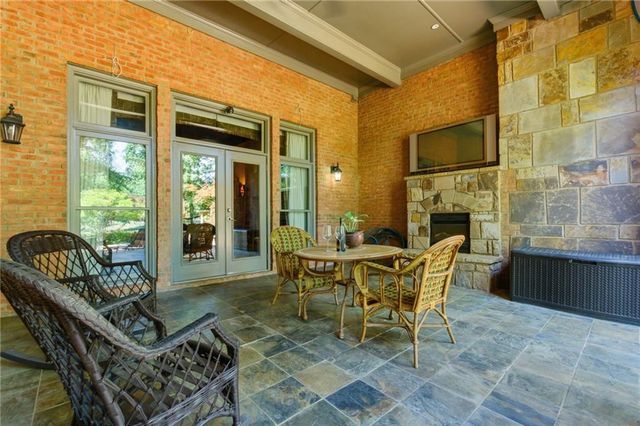 6945 Wakehurst Place, Cumming, GA 30040