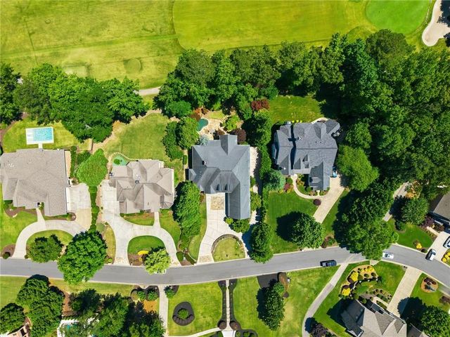 6945 Wakehurst Place, Cumming, GA 30040