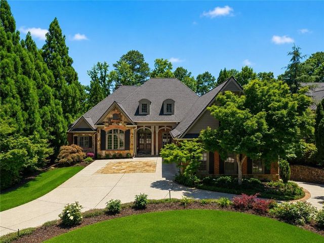 6945 Wakehurst Place, Cumming, GA 30040