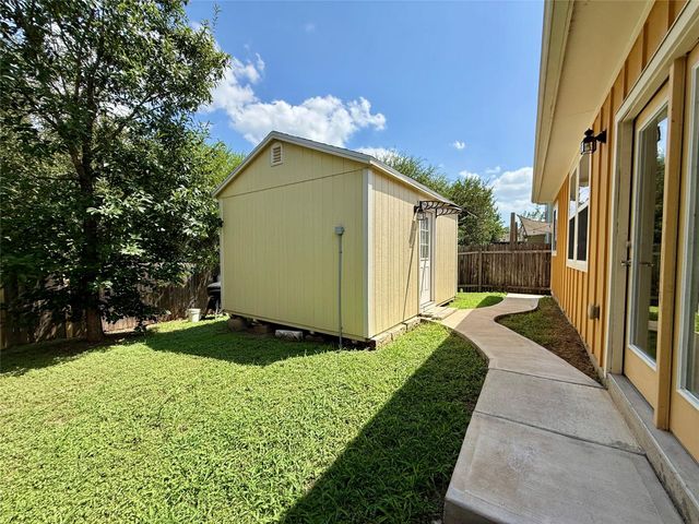 2711 Acopio BND 30, Austin, TX 78745