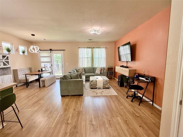 2711 Acopio BND 30, Austin, TX 78745