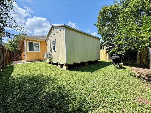 2711 Acopio BND 30, Austin, TX 78745