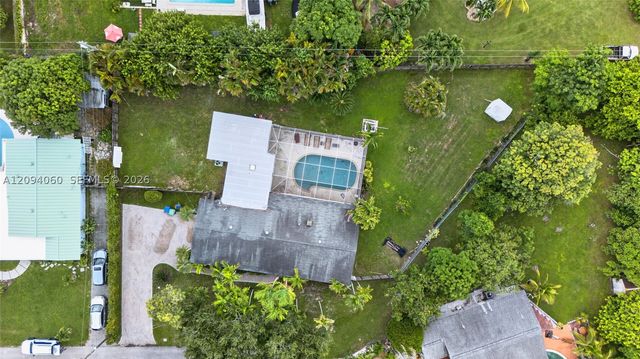 17435 SW 109th Ct, Miami, FL 33157