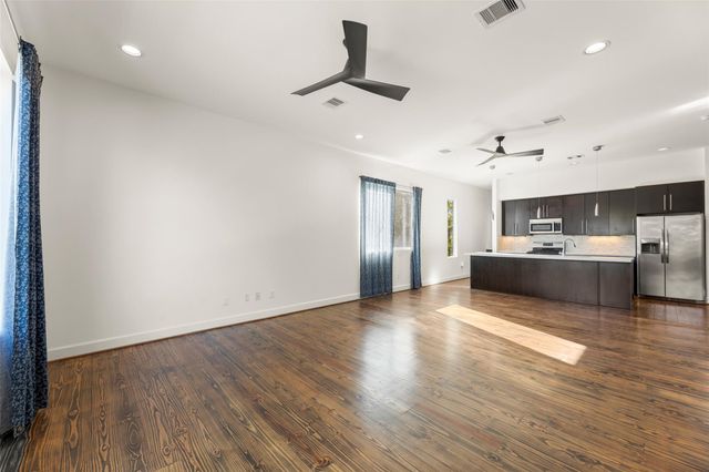 1524 Blodgett Street, Houston, TX 77004