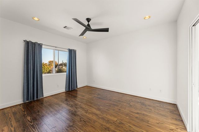 1524 Blodgett Street, Houston, TX 77004