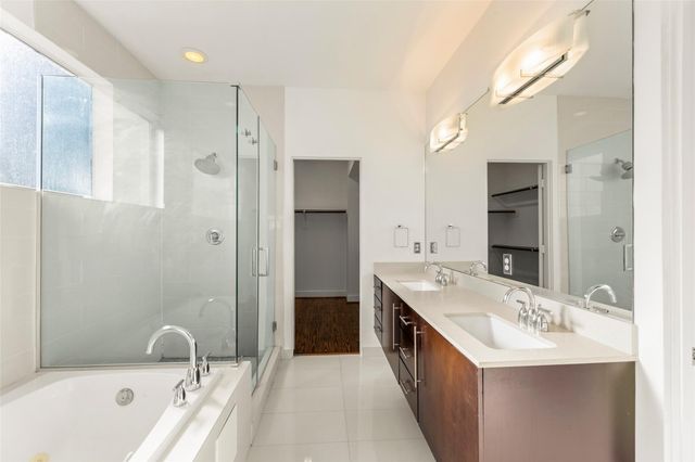 1524 Blodgett Street, Houston, TX 77004