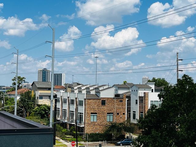 1524 Blodgett Street, Houston, TX 77004