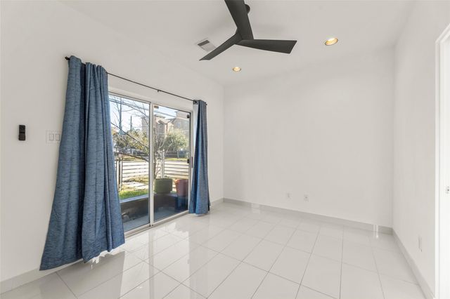 1524 Blodgett Street, Houston, TX 77004