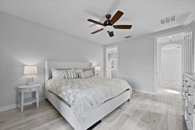 877 Taft Court, Palm Beach Gardens, FL 33410