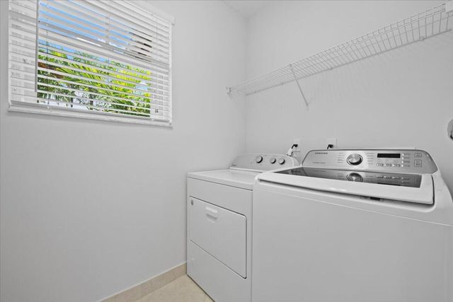 877 Taft Court, Palm Beach Gardens, FL 33410