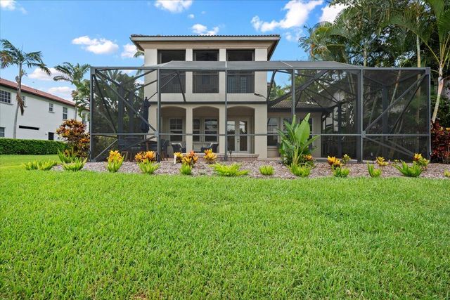 877 Taft Court, Palm Beach Gardens, FL 33410