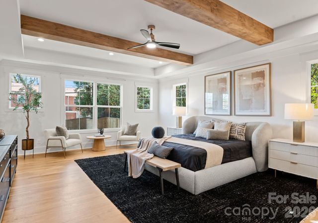 621 Poindexter Drive, Charlotte, NC 28209