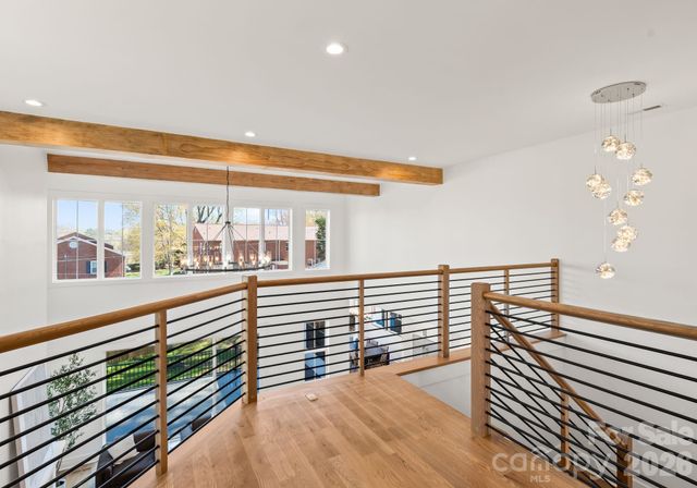 621 Poindexter Drive, Charlotte, NC 28209