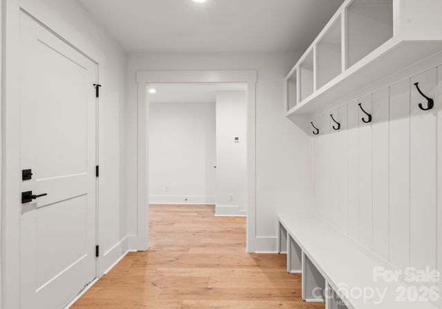 621 Poindexter Drive, Charlotte, NC 28209