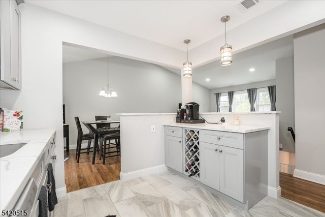 506 Durban Ave, Hopatcong Boro, NJ 07843