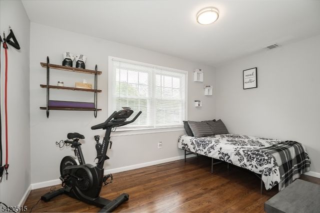 506 Durban Ave, Hopatcong Boro, NJ 07843