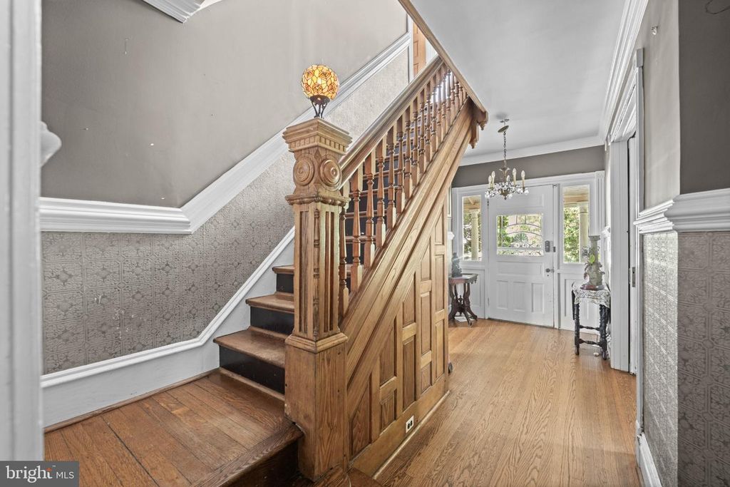 100 W RIDLEY AVE, RIDLEY PARK, PA 19078 — photo 3