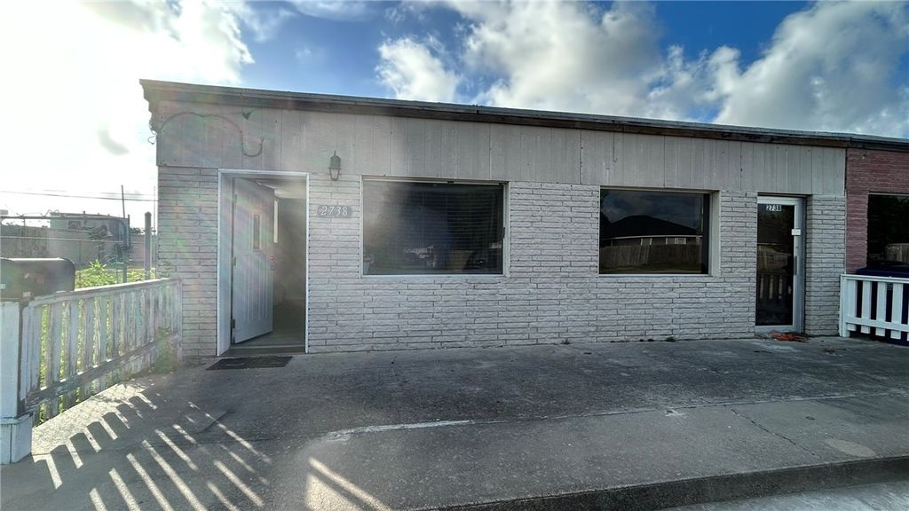 2738 Dallas Ave, Ingleside, TX 78362 — exterior