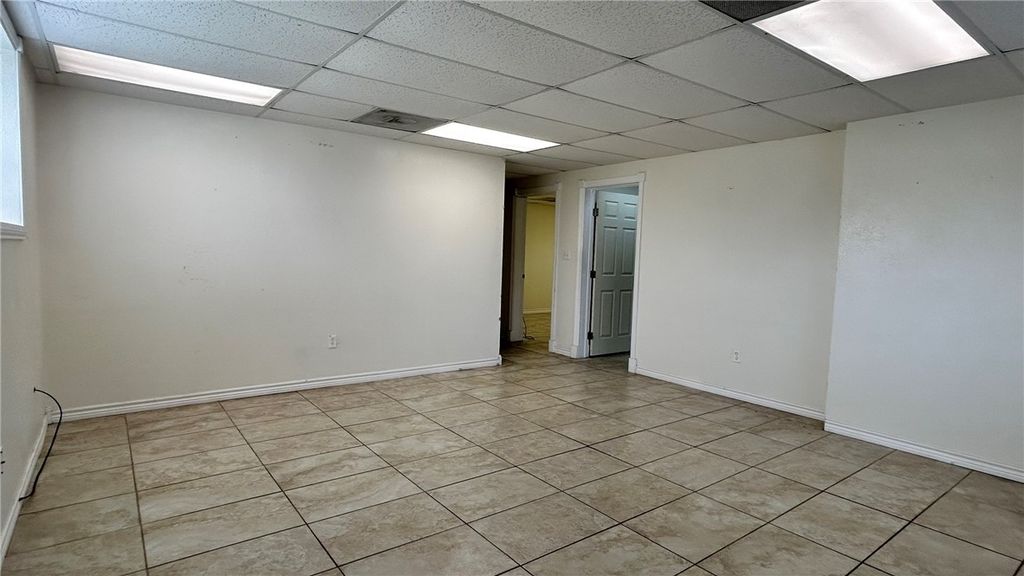 2738 Dallas Ave, Ingleside, TX 78362 — photo 5