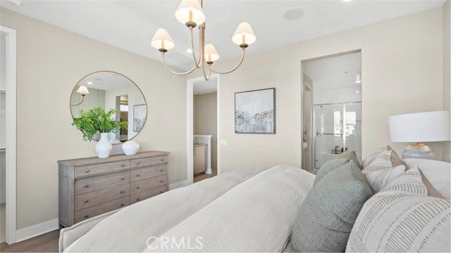 924 Chinon, Irvine, CA 92618